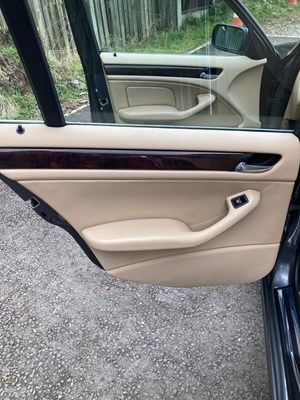 Lot 27 - 2001 BMW 330d Business Edition