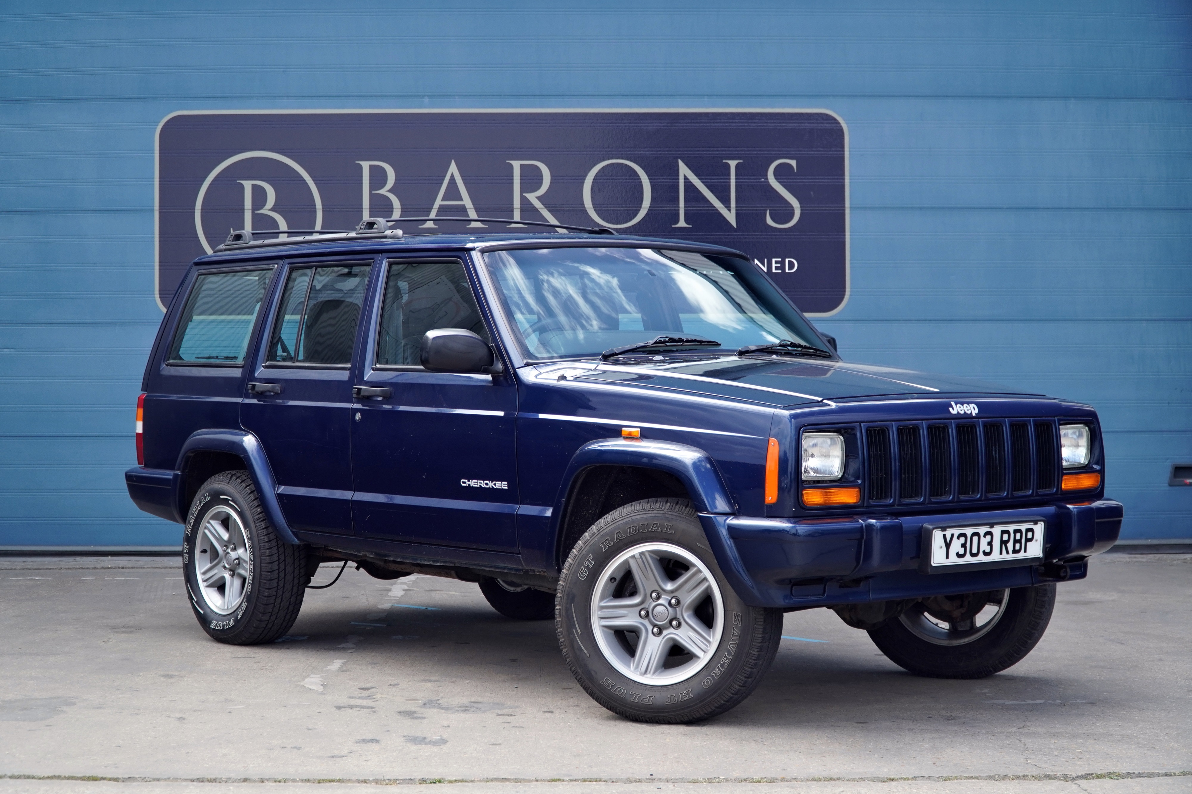 その他 Cherokee Lot 111 - 2001 Jeep Cherokee XJ 60th Anniversary TD