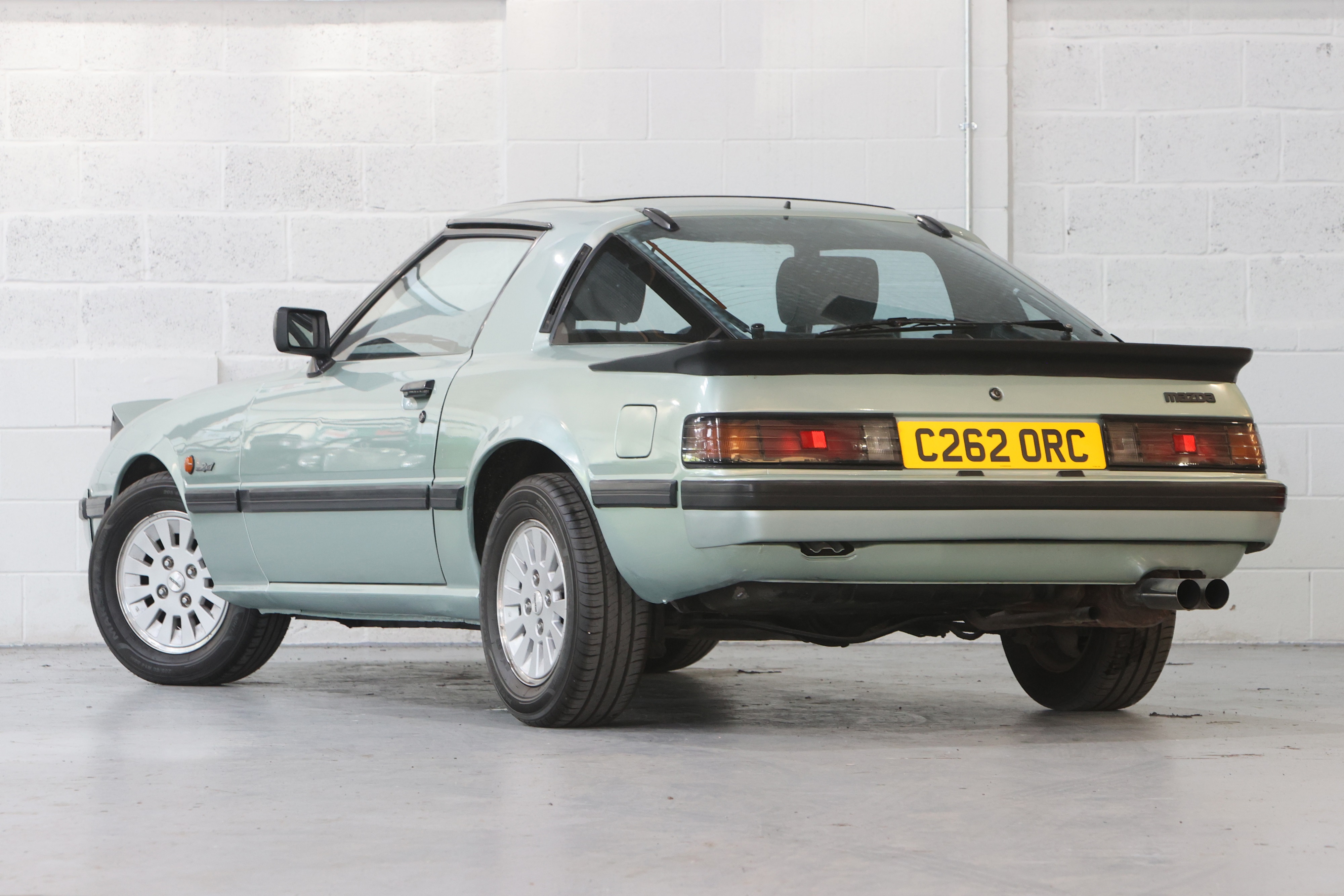 Lot 287 - 1986 Mazda RX-7