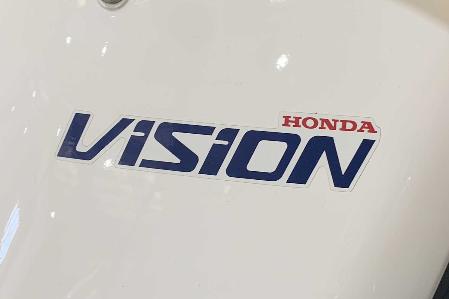 Lot 46 - 1989 Honda SA50 Vision Met-In