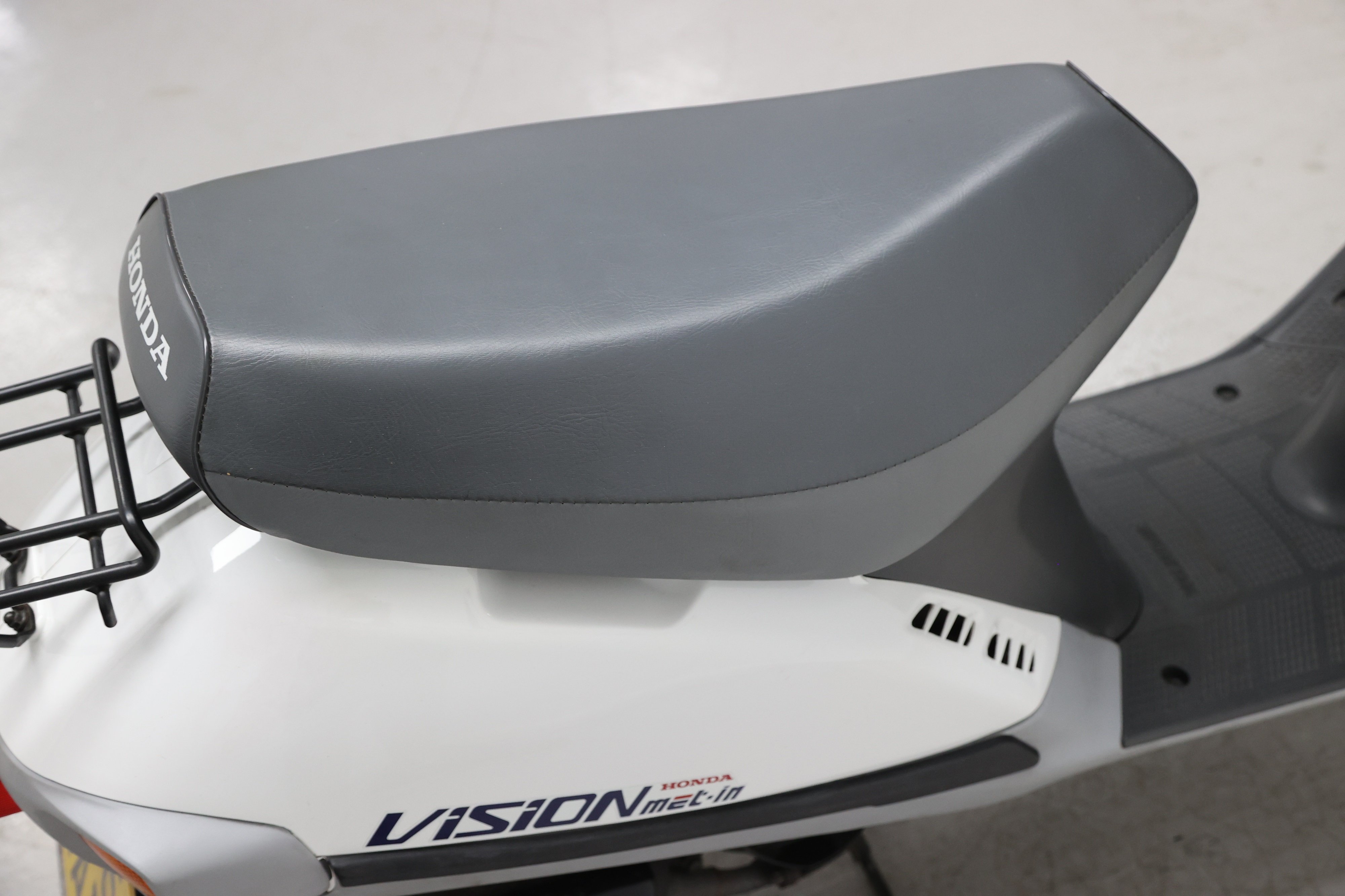 Lot 46 - 1989 Honda SA50 Vision Met-In