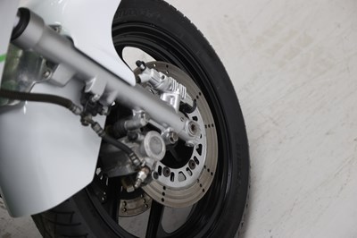 Lot 87 - 1986 Kawasaki GPZ400R