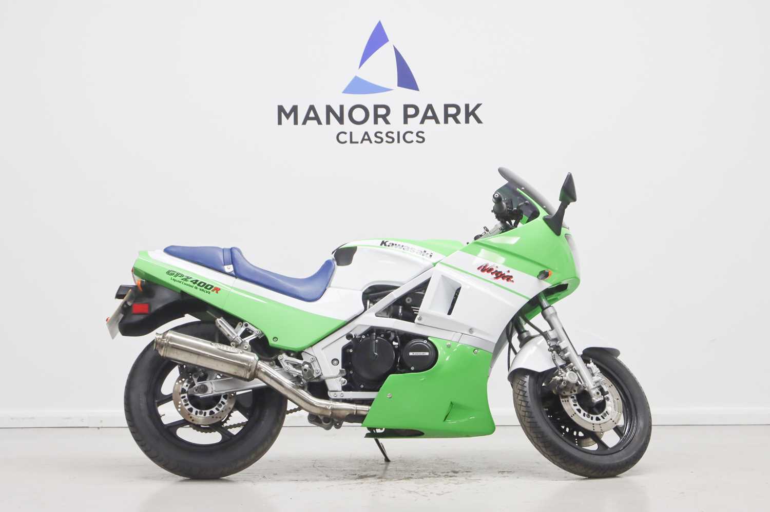 Lot 87 - 1986 Kawasaki GPZ400R
