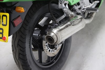 Lot 87 - 1986 Kawasaki GPZ400R