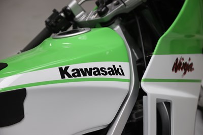 Lot 87 - 1986 Kawasaki GPZ400R
