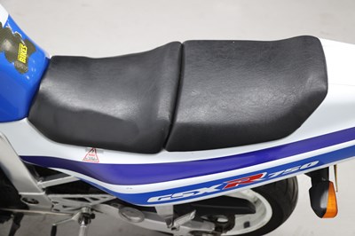 Lot 4 - 1992 Suzuki GSXR750 M