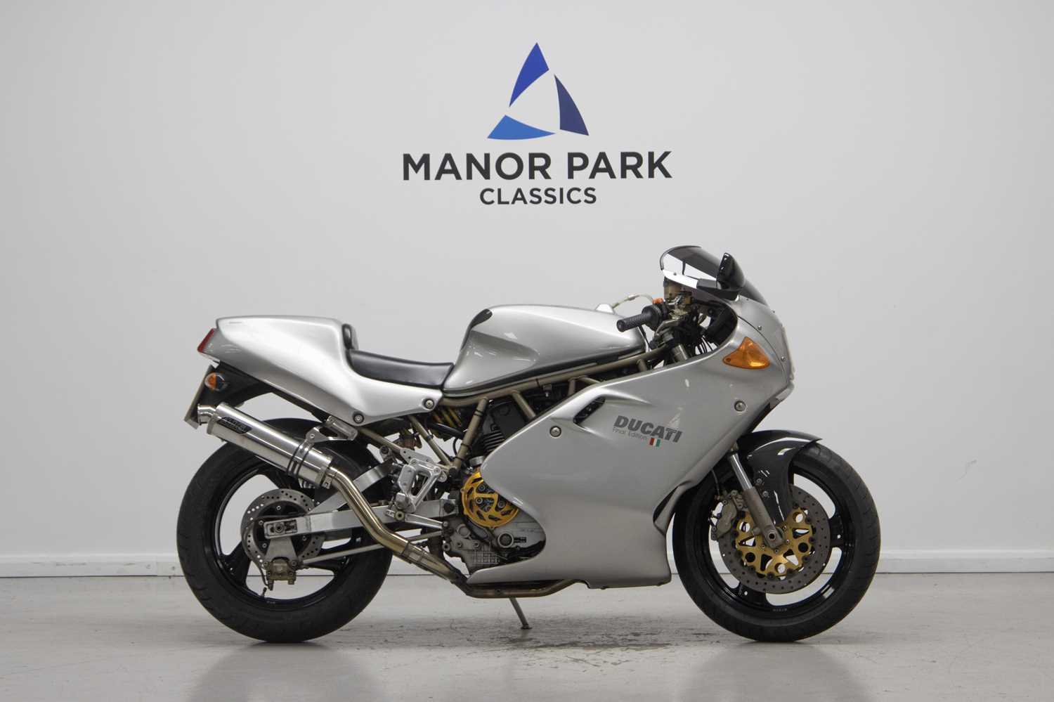 Lot 2 - 1998 Ducati 900 SS Final Edition