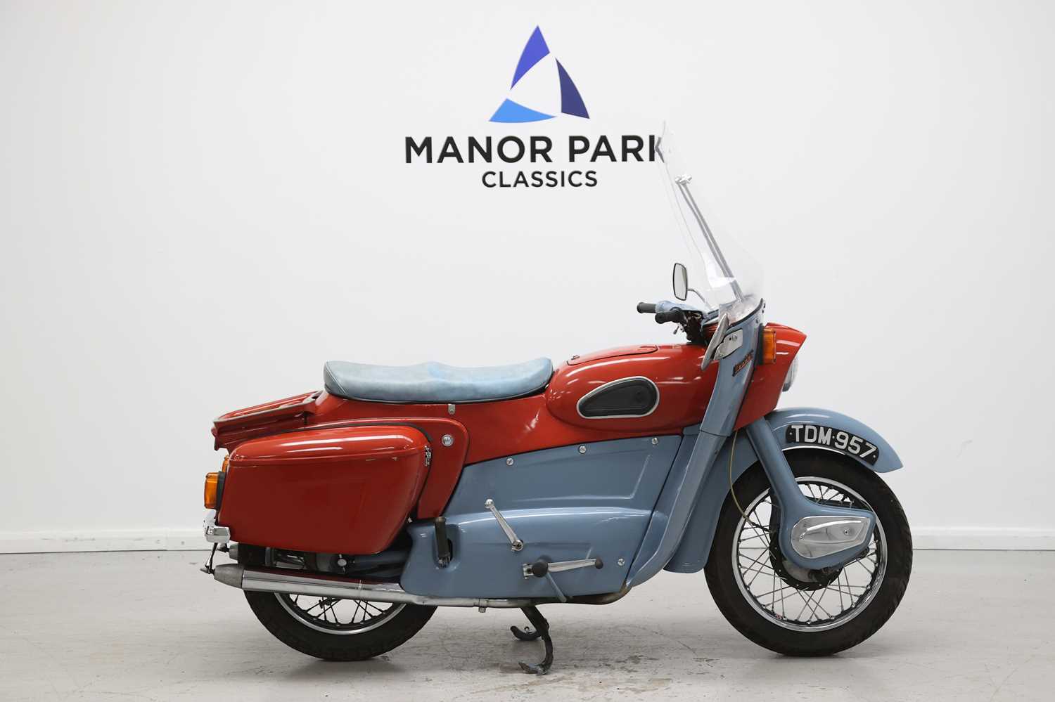Lot 53 - 1959 Ariel Leader