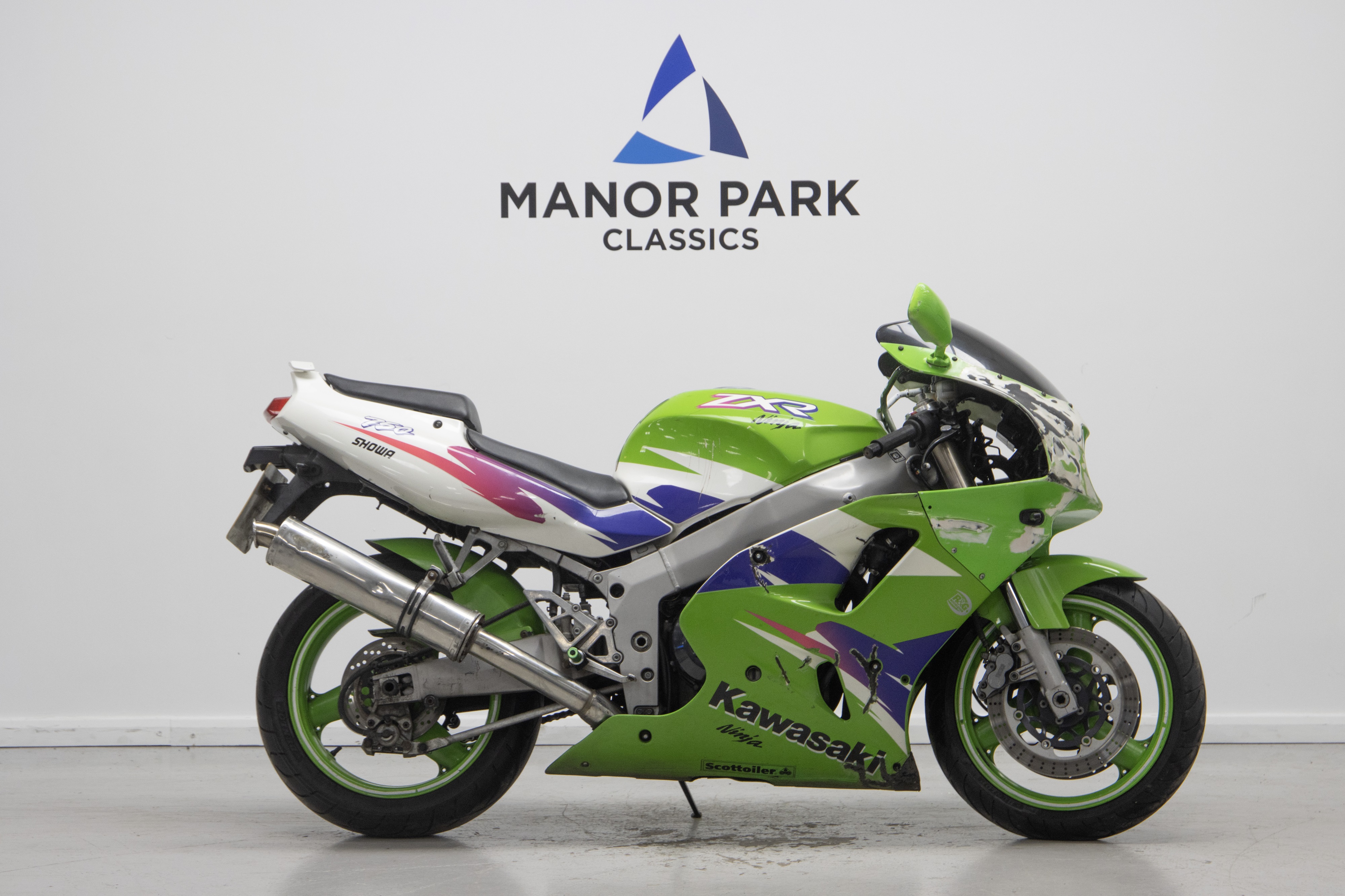 ももり 2008 Kawasaki ZX10R Slayer Slip On System – Carbon – Shop M4