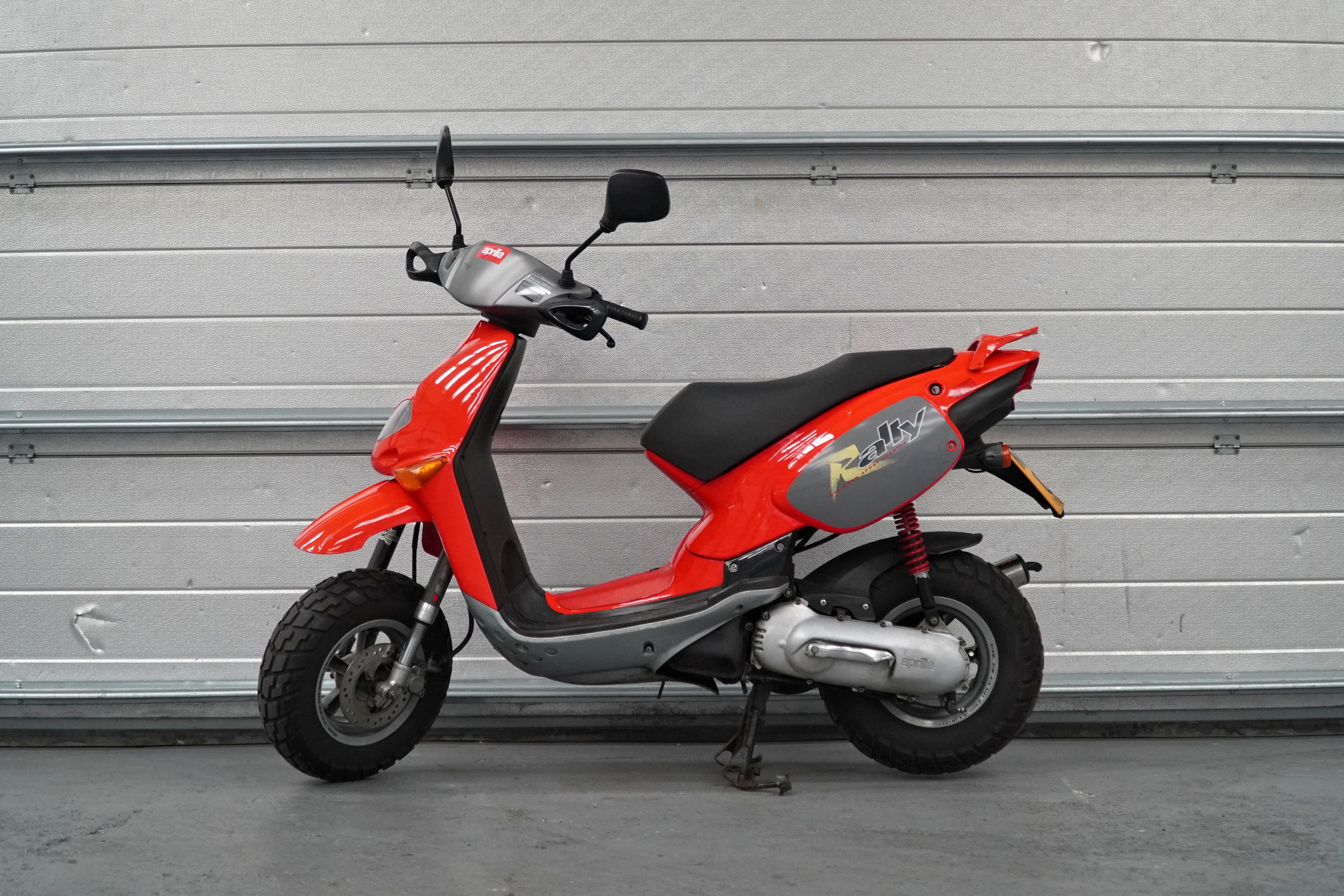 Aprila Rally Lot 101 - 1996 Aprilia Rally off-road sport scooter