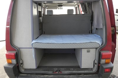 Lot 106 - 1993 Volkswagen Westfalia California