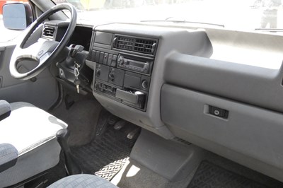 Lot 106 - 1993 Volkswagen Westfalia California