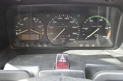 Lot 106 - 1993 Volkswagen Westfalia California