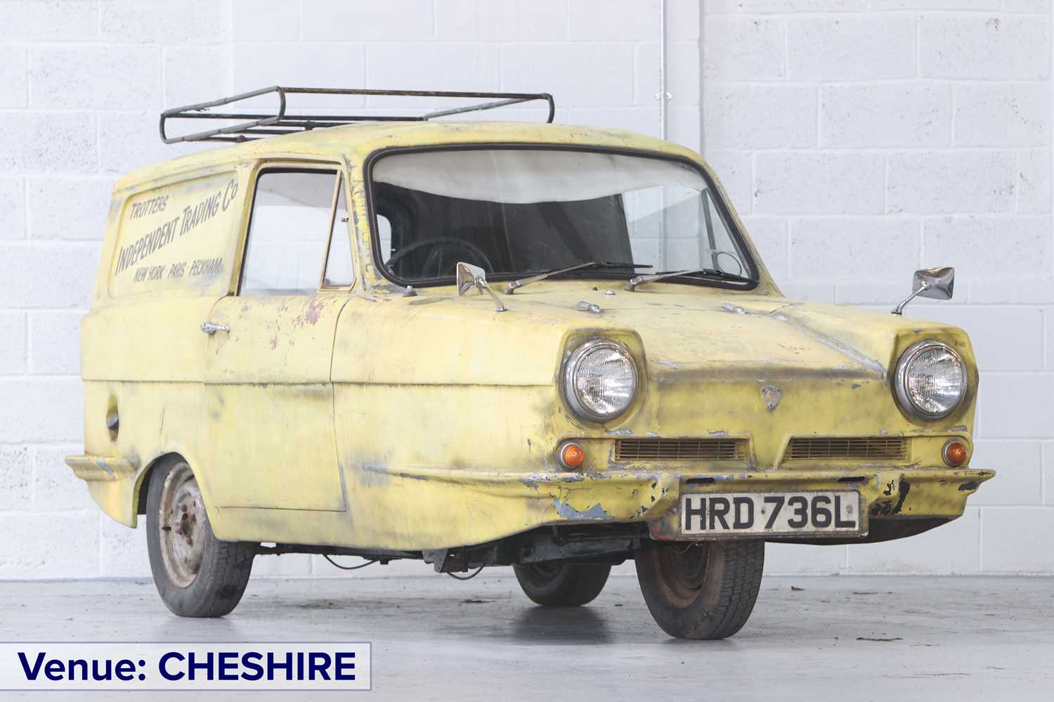 Lot 1972 Reliant Regal Supervan III