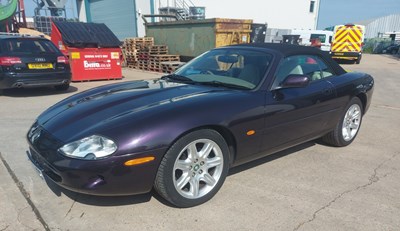 Lot 119 - 1997 Jaguar XK8