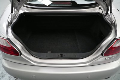 Lot 129 - 2004 Jaguar XK8