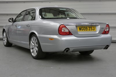 Lot 145 - 2009 Jaguar XJ Sovereign v6 TDVI