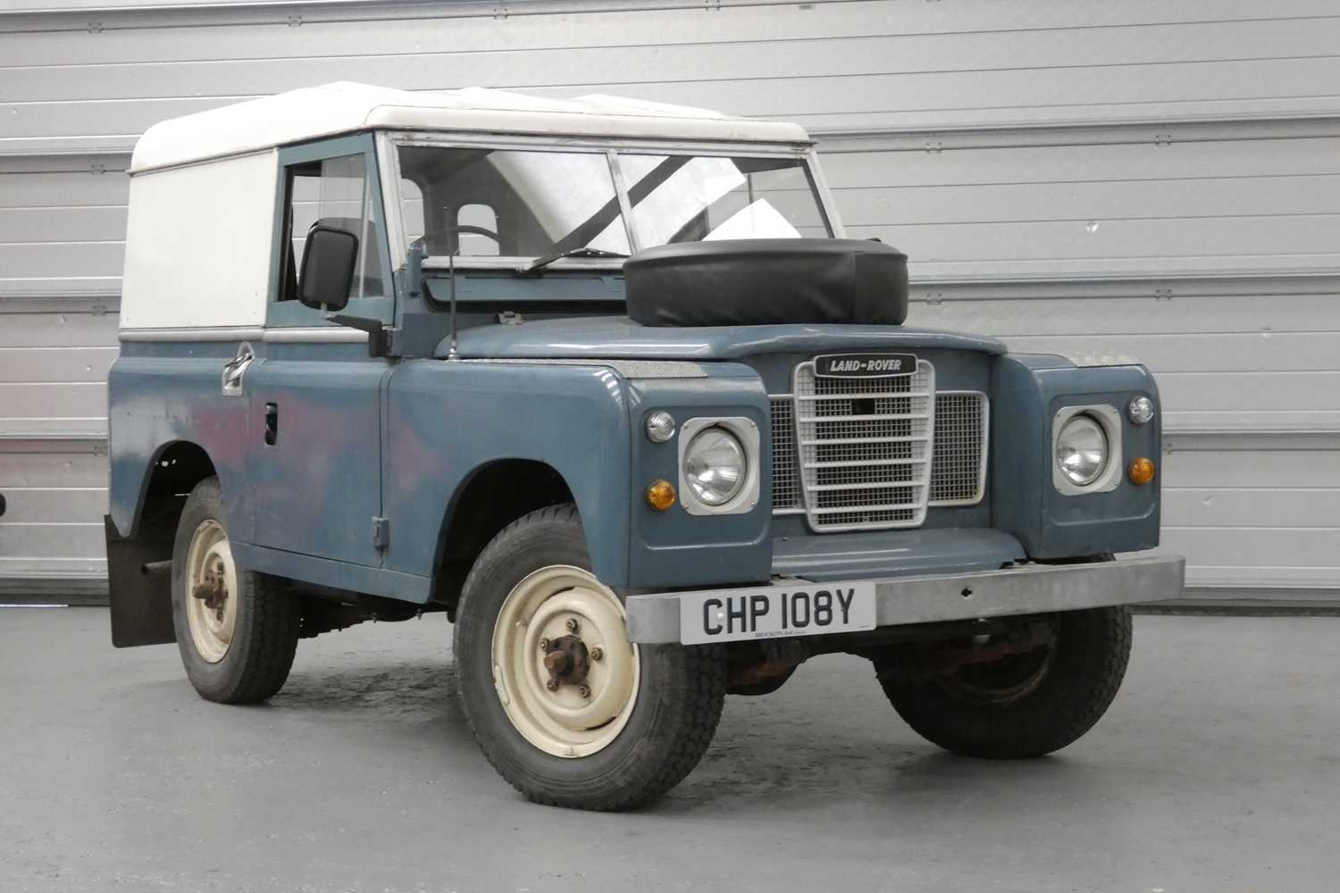 Lot 103 - 1982 Land Rover Series III