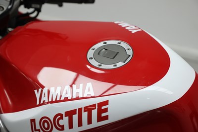 Lot 80 - 1988 Yamaha FZR1000