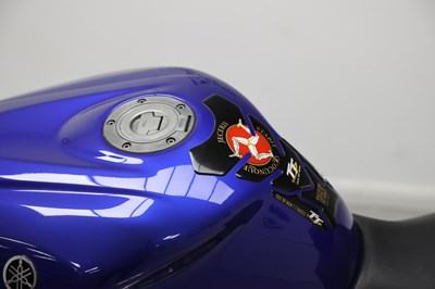 Lot 2002 Yamaha YZF-R1