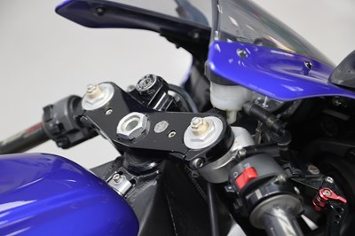 Lot 2002 Yamaha YZF-R1