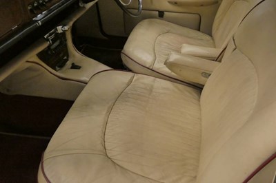 Lot 132 - 1969 Daimler 420 Sovereign