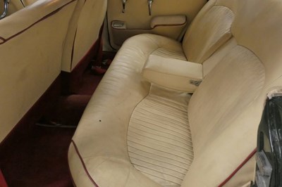 Lot 132 - 1969 Daimler 420 Sovereign