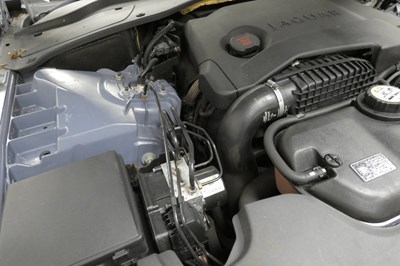Lot 143 - 2008 Jaguar XJ Executive V6 Auto
