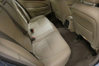 Lot 143 - 2008 Jaguar XJ Executive V6 Auto
