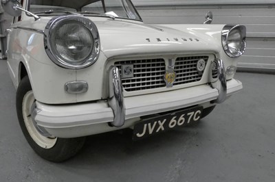 Lot 127 - 1965 Triumph Herald 1200 EST