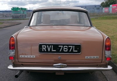 Lot 33 - 1975 Rover P6 2000 SC