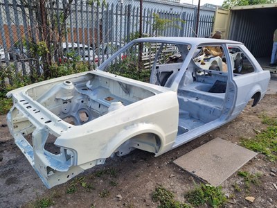 Lot 34 - 1988 Ford Escort RS Turbo