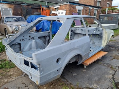 Lot 34 - 1988 Ford Escort RS Turbo