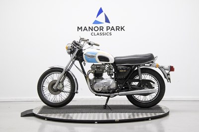 Lot 1976 Triumph Tiger 750