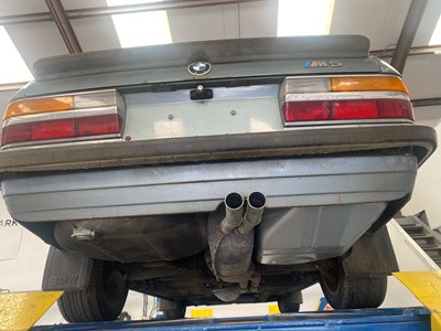 Lot 140 - 1987 BMW M5 E28