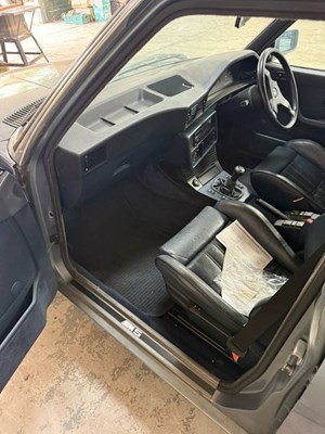 Lot 1987 BMW M5 E28