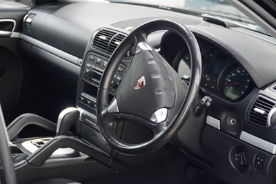 Lot 153 - 2005 Porsche Cayenne 3.2 V6 Auto