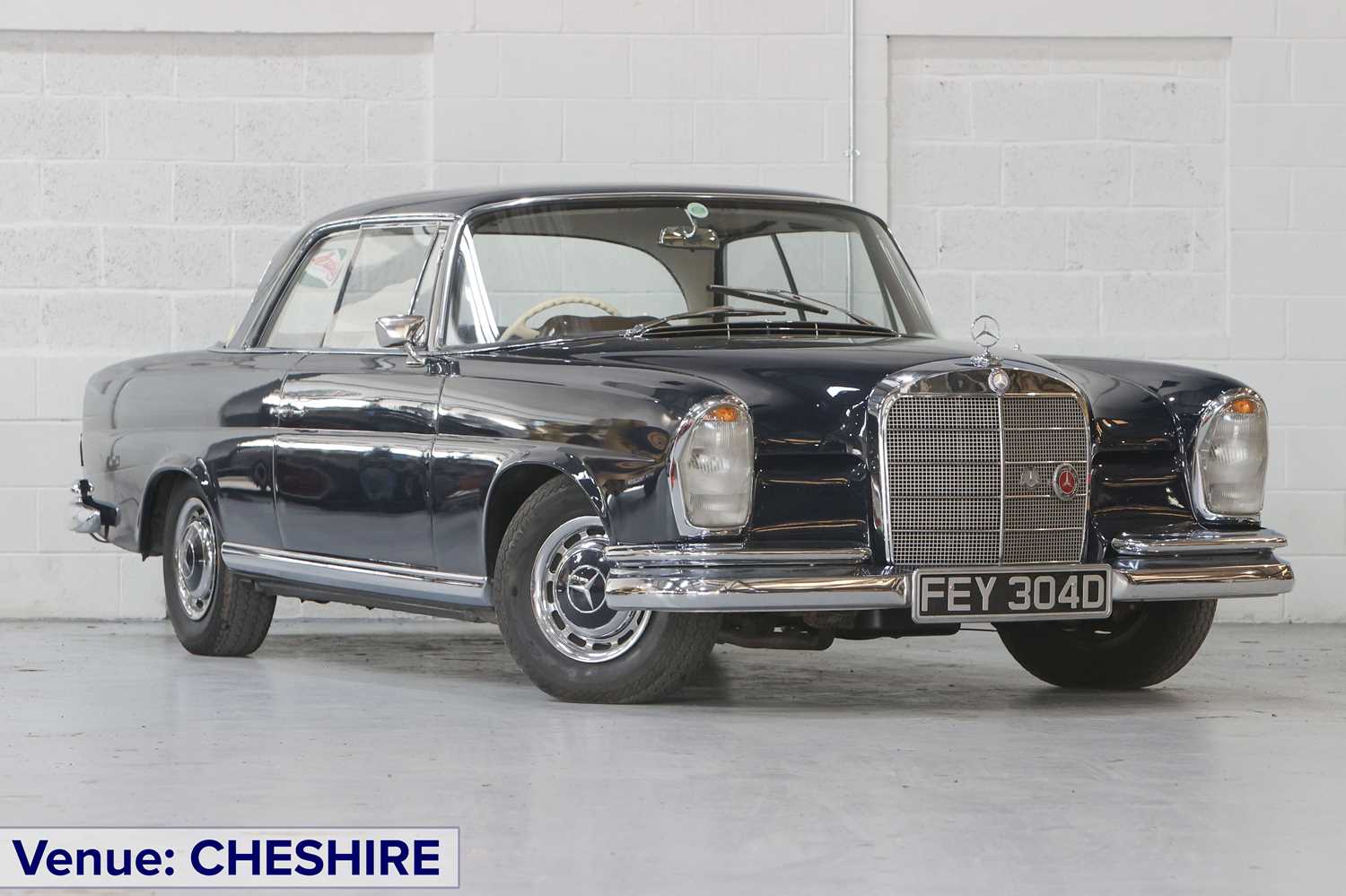 Lot 1966 Mercedes-Benz 220 SEB Coupe