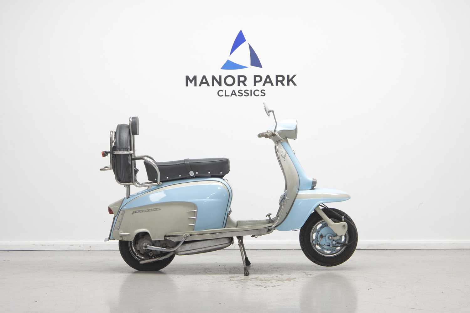 Lot 1964 Lambretta Li150 Series 3