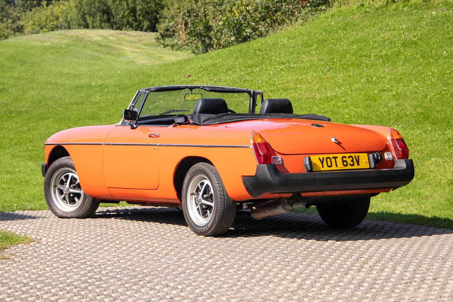 Lot 3 - 1979 MG B Roadster