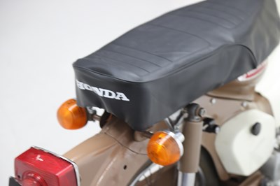 Lot 77 - 1972 Honda C90