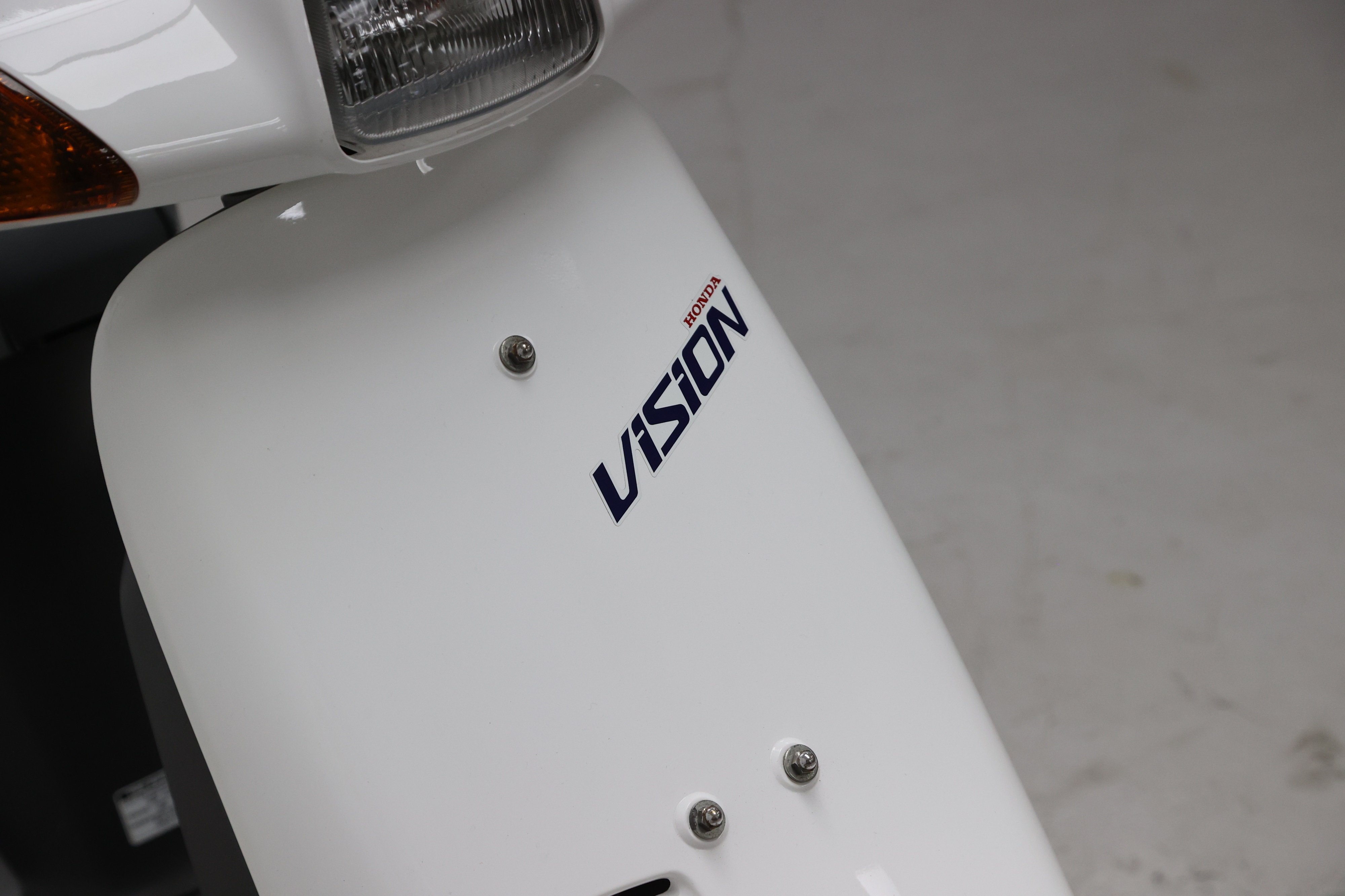 Lot 39 - 1989 Honda SA50 Vision Met-In