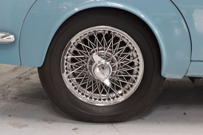 Lot 304 - 1969 Jaguar 240