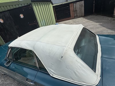 Lot 1966 Ford Thunderbird Convertible