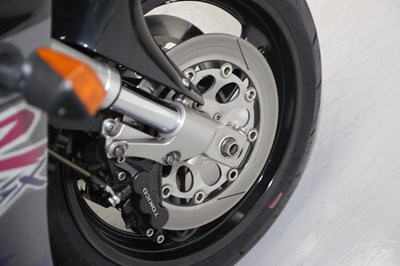 Lot 78 - 1994 Suzuki GSXR1100 WR