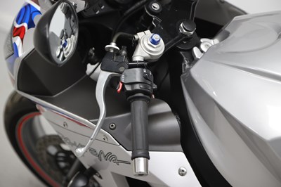 Lot 2004 Triumph Daytona 600