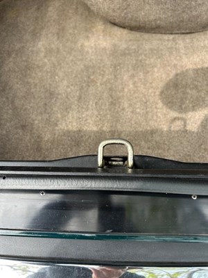 Lot 17 - 1993 Jaguar XJ40 XJ6 3.2 Auto