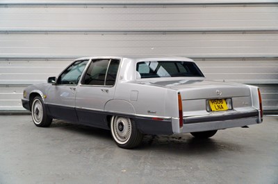 Lot 129 - 1990 Cadillac Fleetwood