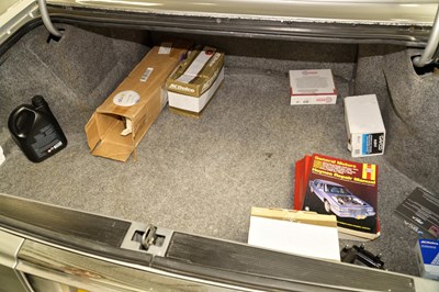 Lot 129 - 1990 Cadillac Fleetwood