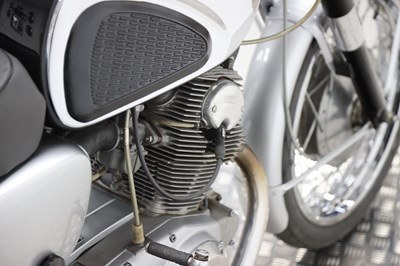 Lot 10 - 1965 Honda CB72 Dream Super Sport